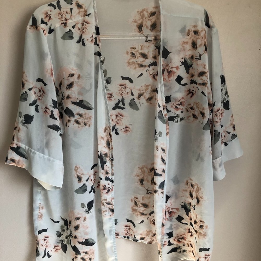 Dex Kimono Chiffon Cardigan